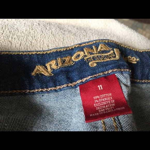 Junior shorts - Picture 2 of 2